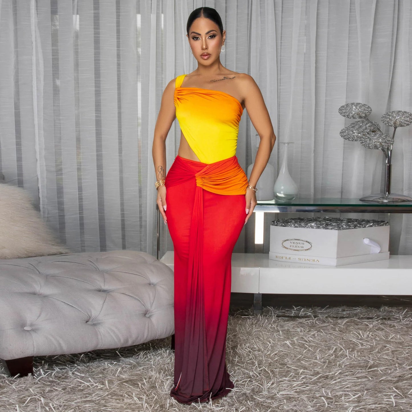 Waist revealing gradient one shoulder dress