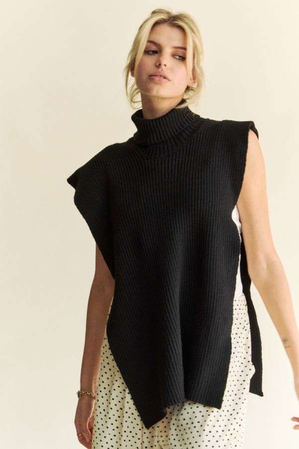 Side Split Turtleneck Knit Top