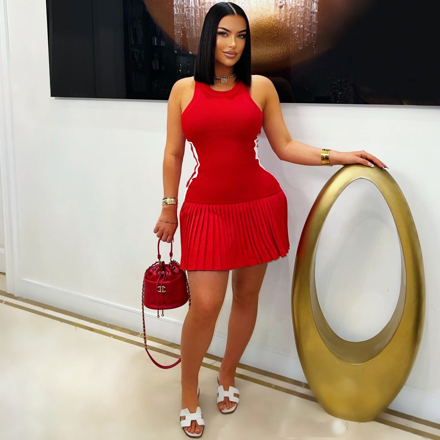 Threaded Sleeveless Pleated Mini Skirt