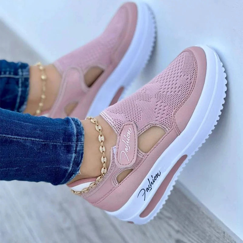 Woman Tennis Shoes