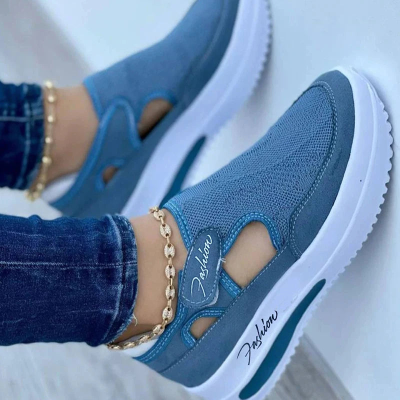Woman Tennis Shoes