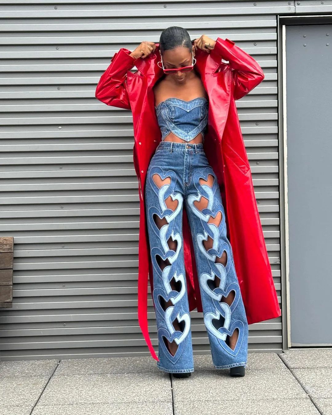 Elastic Embroidery Straight Leg Pants