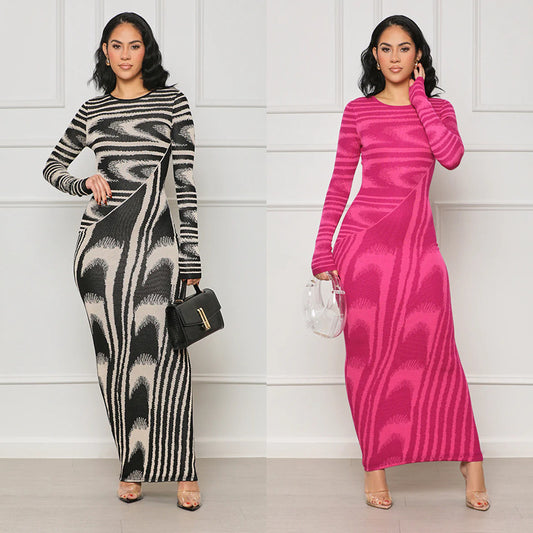 Hip Tight Fitting Long Sleeved Dress