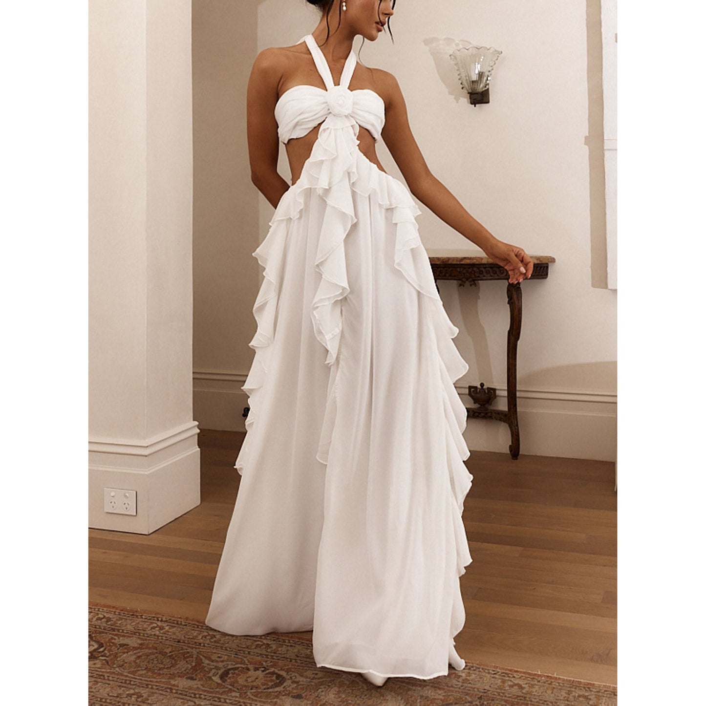Exposed shoulder Ruffle Edge Dress
