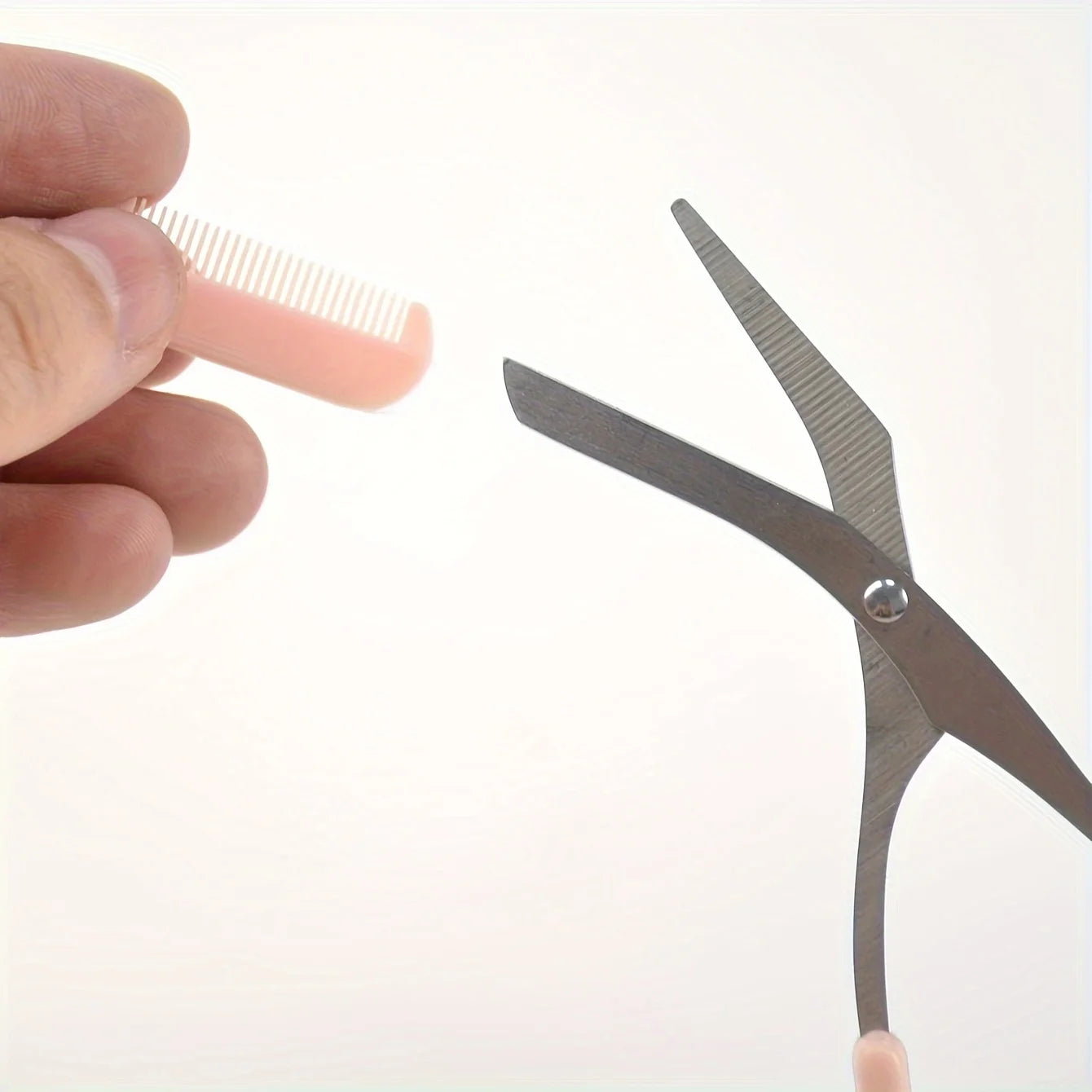 Eyebrow Trimming Scissors with Comb