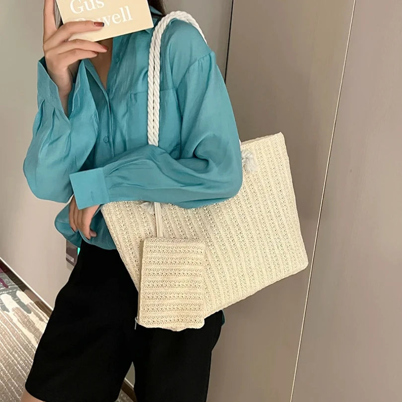 Large Capacity Straw Tote Bag