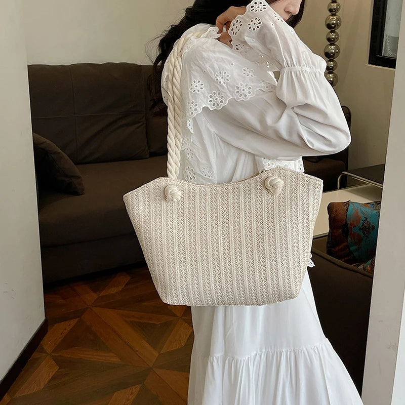 Fashionable Simple Shoulder Bag