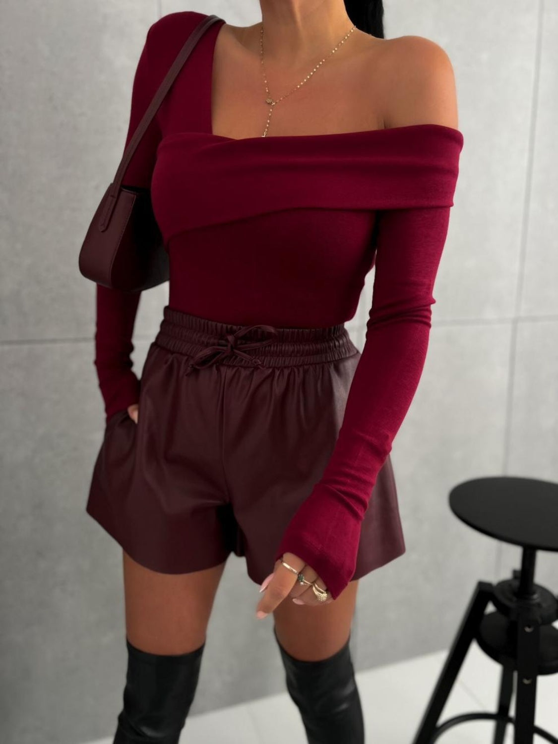 Single Shoulder Long Sleeve T-Shirt