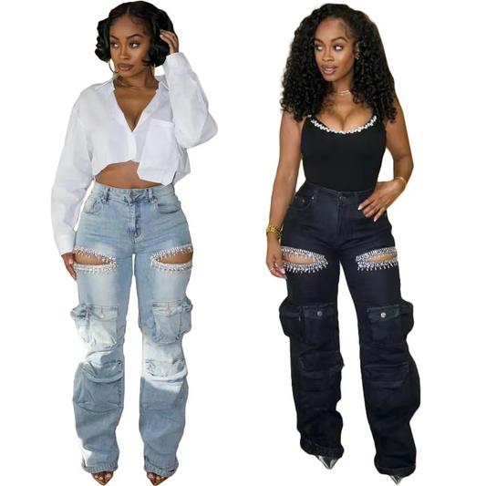 Denim jeans with multiple pockets