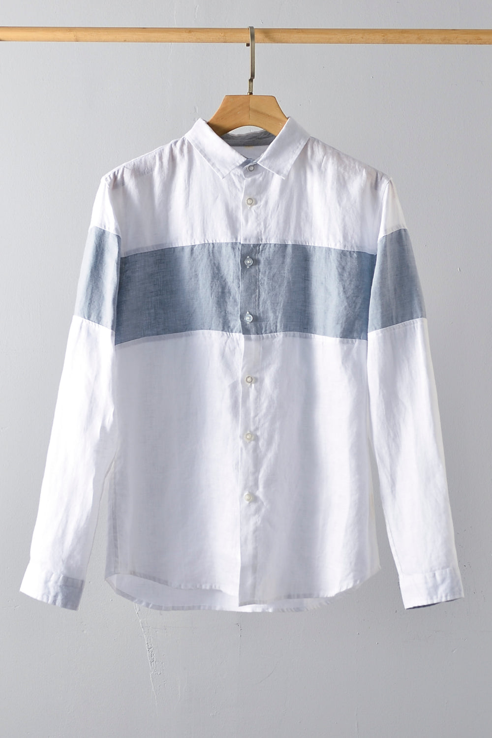 Buttoned Collared Neck Short Sleeve Linen Shirt_0